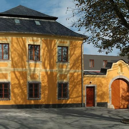 Fara Rancirov Hotel Jihlava Exterior foto
