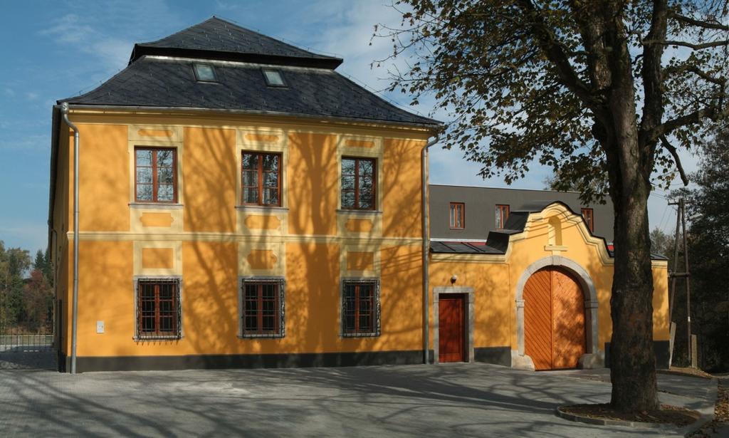 Fara Rancirov Hotel Jihlava Exterior foto